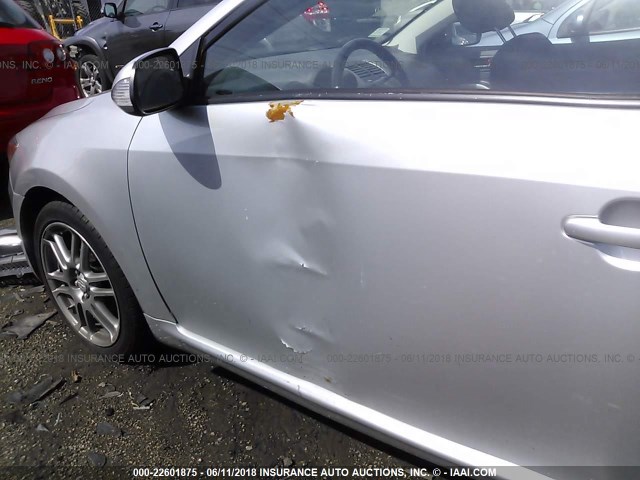 JTKDE167980266750 - 2008 TOYOTA SCION TC 银色 照片 6