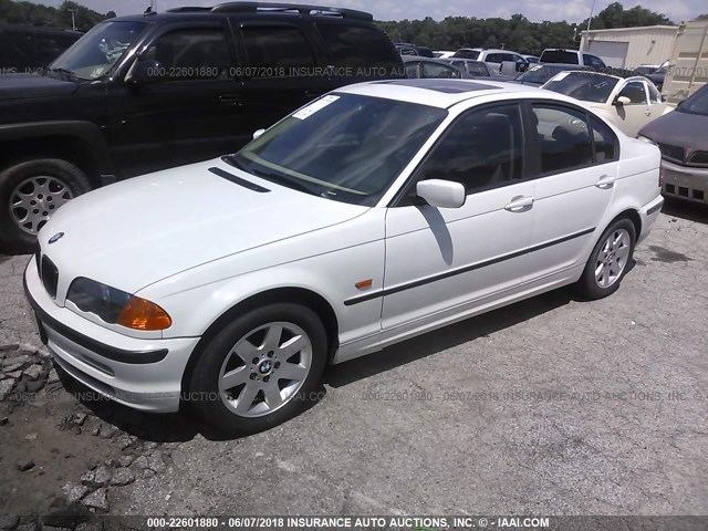 WBAAM3337XFP57756 - 1999 BMW 323 I AUTOMATIC WHITE photo 2