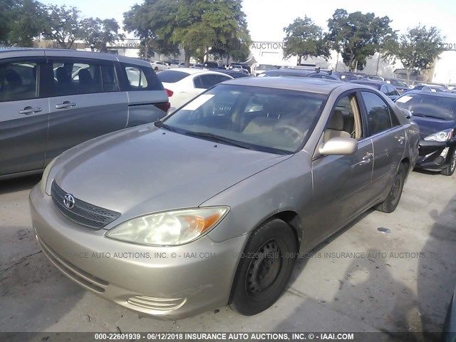 4T1BE32K62U640778 - 2002 TOYOTA CAMRY LE/XLE/SE 棕色 照片 2