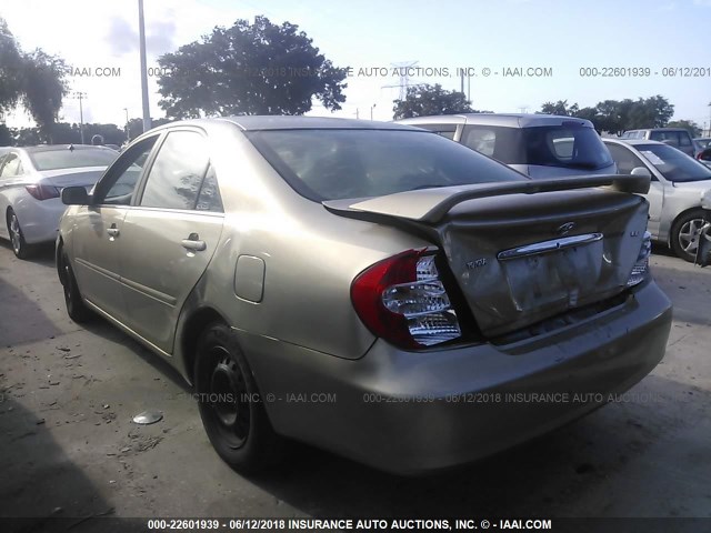 4T1BE32K62U640778 - 2002 TOYOTA CAMRY LE/XLE/SE 棕色 照片 3
