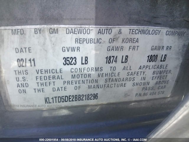 KL1TD5DE2BB218296 - 2011 CHEVROLET AVEO LS/LT 灰色 照片 9