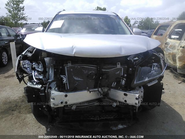 5N1AR2MN5GC658736 - 2016 NISSAN PATHFINDER S/SV/SL/PLATINUM SILVER photo 6