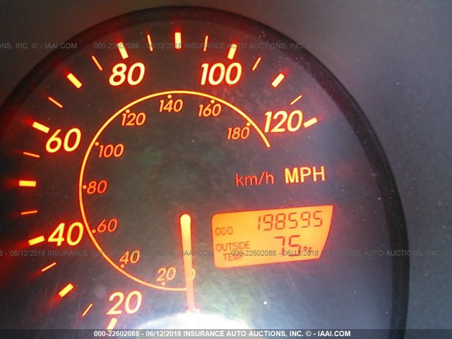 2T1KR32E93C145847 - 2003 TOYOTA COROLLA MATRIX XR GOLD photo 7