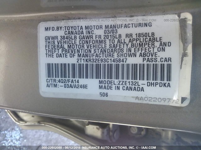 2T1KR32E93C145847 - 2003 TOYOTA COROLLA MATRIX XR GOLD photo 9