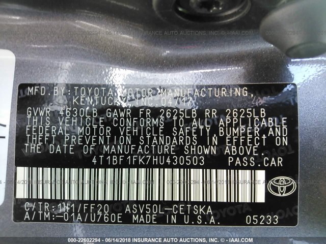 4T1BF1FK7HU430503 - 2017 TOYOTA CAMRY LE/XLE/SE/XSE GRAY photo 9