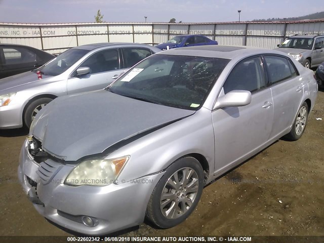 4T1BK36B98U298514 - 2008 TOYOTA AVALON XL/XLS/TOURING/LIMITED SILVER photo 2