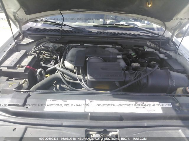 5LMEU27A5YLJ40844 - 2000 LINCOLN NAVIGATOR 白色 照片 10