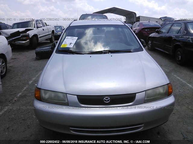 JM1BC1419W0230833 - 1998 MAZDA PROTEGE DX/LX/ES SILVER photo 6