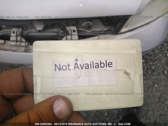 1FAFP34N97W332657 - 2007 FORD FOCUS ZX4/S/SE/SES 银色 照片 7