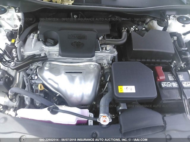 4T1BF1FK8HU808442 - 2017 TOYOTA CAMRY LE/XLE/SE/XSE WHITE photo 10