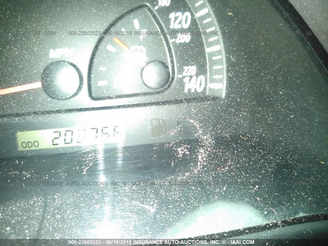 JTDBE32KX20127058 - 2002 TOYOTA CAMRY LE/XLE/SE 灰色 照片 7