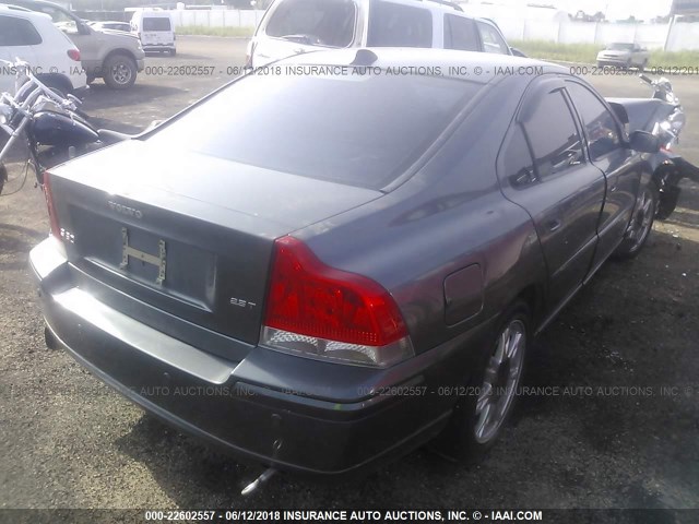 YV1RS592962514097 - 2006 VOLVO S60 2.5T SILVER photo 4