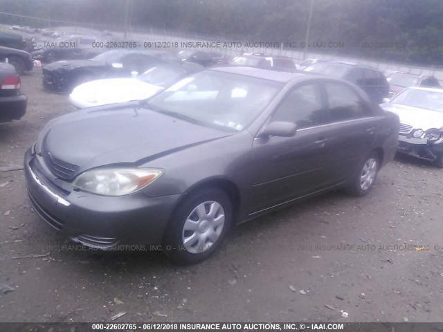 JTDBE32K520014165 - 2002 TOYOTA CAMRY LE/XLE/SE Boz foto 2