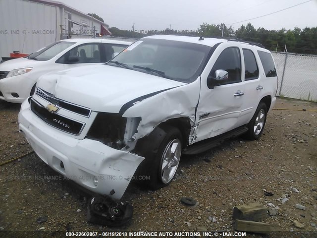 1GNSCBE02BR402208 - 2011 CHEVROLET TAHOE C1500 LT WHITE photo 2