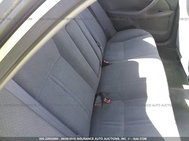 JT2BG22K7Y0424018 - 2000 TOYOTA CAMRY CE/LE/XLE WHITE photo 8