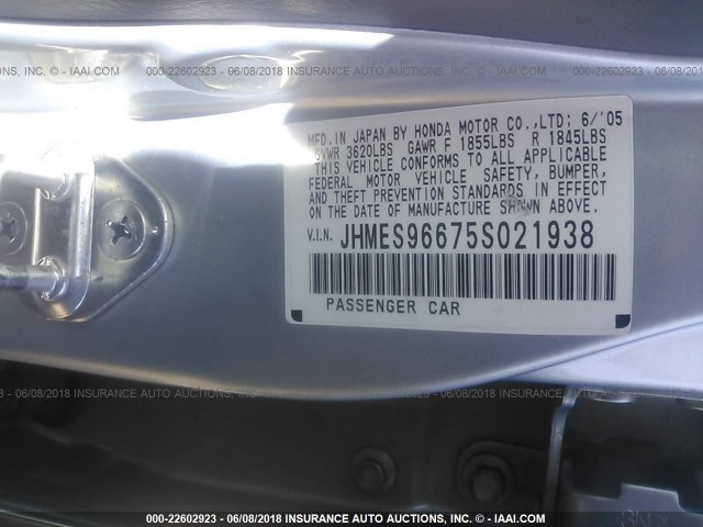 JHMES96675S021938 - 2005 HONDA CIVIC HYBRID SILVER photo 9