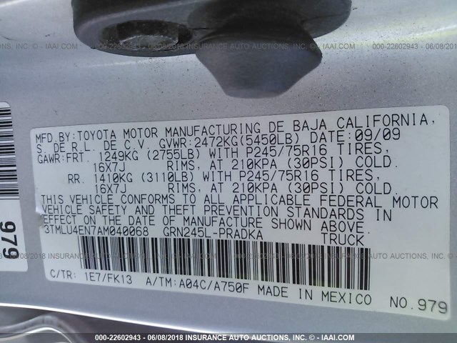 3TMLU4EN7AM040068 - 2010 TOYOTA TACOMA DOUBLE CAB ვერცხლისფერი ფოტო 9