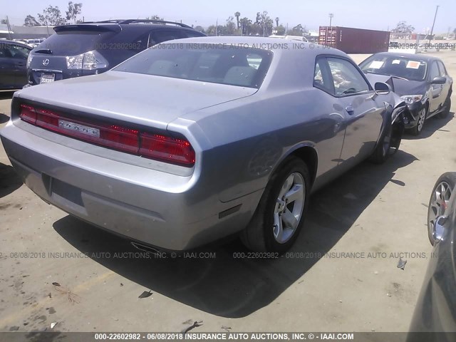 2C3CDYAG4EH195166 - 2014 DODGE CHALLENGER SXT SILVER photo 4