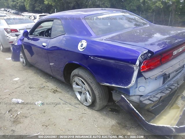 2C3CDYAG2CH173860 - 2012 DODGE CHALLENGER SXT BLUE photo 3