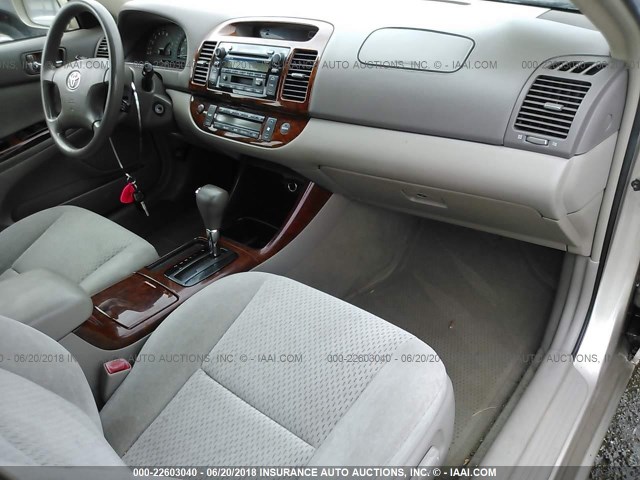 4T1BF32K24U569529 - 2004 TOYOTA CAMRY LE/XLE/SE Qızıl foto 5