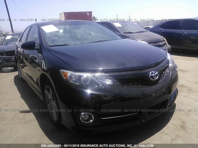 4T1BF1FK6EU371164 - 2014 TOYOTA CAMRY L/SE/LE/XLE 黑色 照片 1