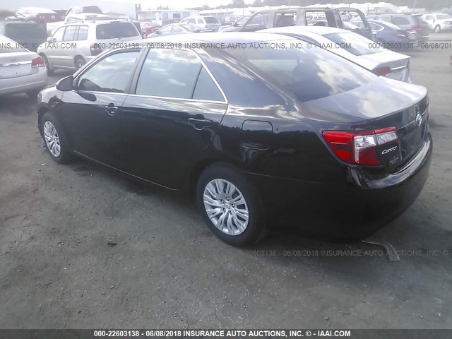 4T1BF1FK7CU626322 - 2012 TOYOTA CAMRY SE/LE/XLE BLACK photo 3