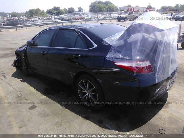 4T1BF1FK5FU083900 - 2015 TOYOTA CAMRY LE/XLE/SE/XSE BLACK photo 3