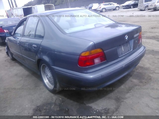 WBADM6343YGU24943 - 2000 BMW 528 I AUTOMATIC BLUE photo 3