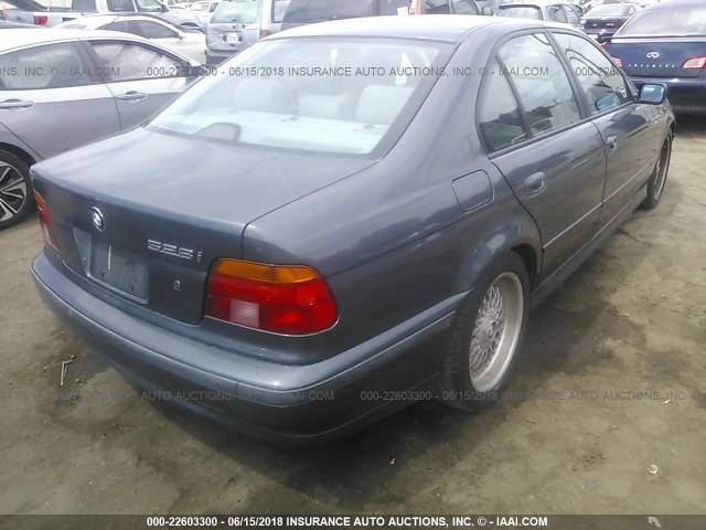 WBADM6343YGU24943 - 2000 BMW 528 I AUTOMATIC BLUE photo 4