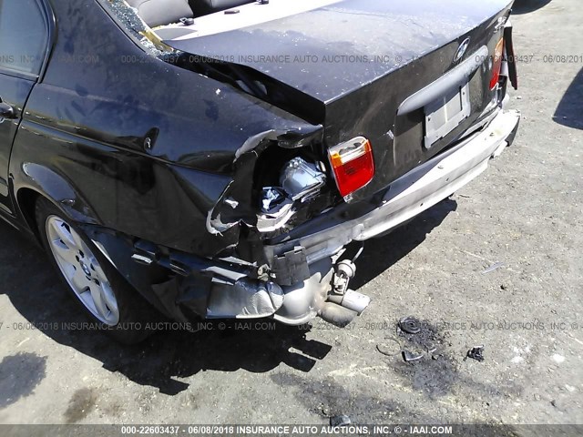 WBAAZ33494KP88116 - 2004 BMW 325 IS SULEV BLACK photo 6