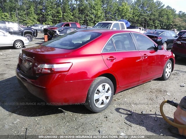 4T1BE46KX9U266413 - 2009 TOYOTA CAMRY SE/LE/XLE RED photo 4