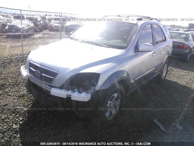 KNDJC733565636628 - 2006 KIA SORENTO EX/LX SILVER photo 2