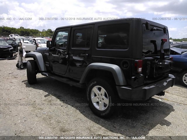 1J4BA3H19BL542794 - 2011 JEEP WRANGLER UNLIMITE SPORT GREEN photo 3