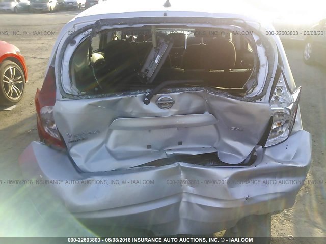 3N1CE2CP6GL408988 - 2016 NISSAN VERSA NOTE S/S PLUS/SV/SL/SR SILVER photo 6