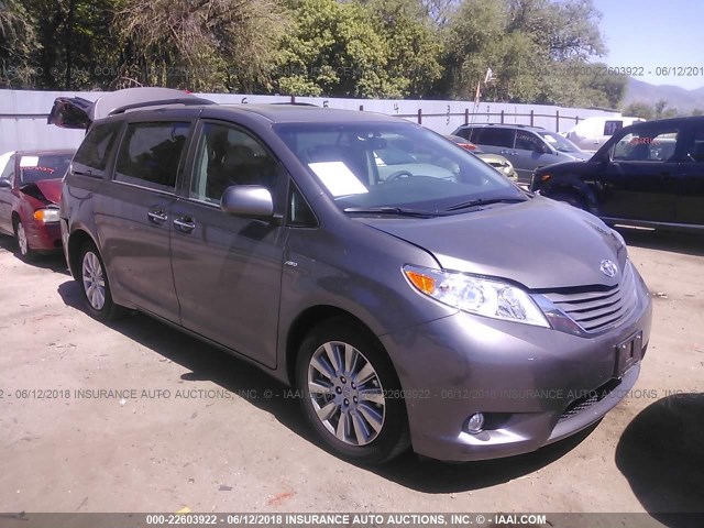 5TDDZ3DC3HS174974 - 2017 TOYOTA SIENNA XLE/LIMITED SILVER photo 1