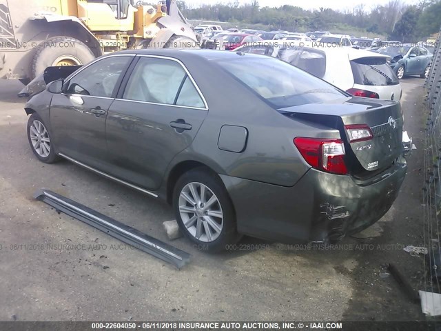 4T4BF1FKXCR228494 - 2012 TOYOTA CAMRY SE/LE/XLE 灰色 照片 3