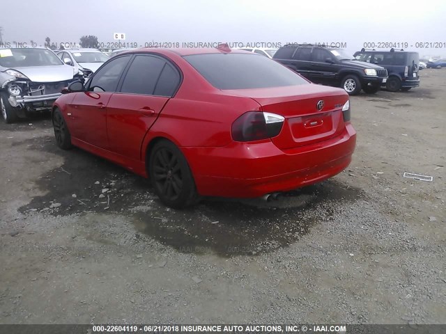 WBAVB17586NK30434 - 2006 BMW 325 I AUTOMATIC RED photo 3