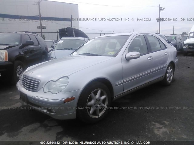 WDBRF64J13F339586 - 2003 MERCEDES-BENZ C 320 SILVER photo 2