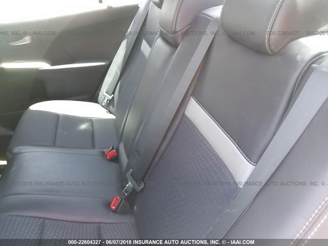 4T1BF1FK2CU546443 - 2012 TOYOTA CAMRY SE/LE/XLE WHITE photo 8