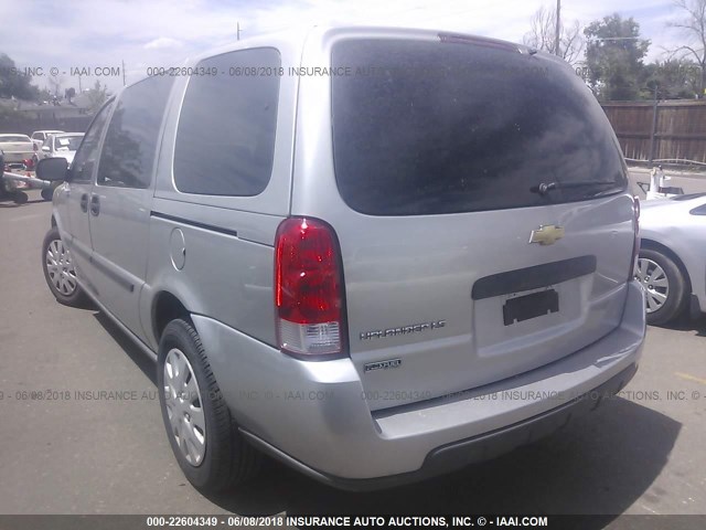1GNDV23WX8D175589 - 2008 CHEVROLET UPLANDER LS SILVER photo 3