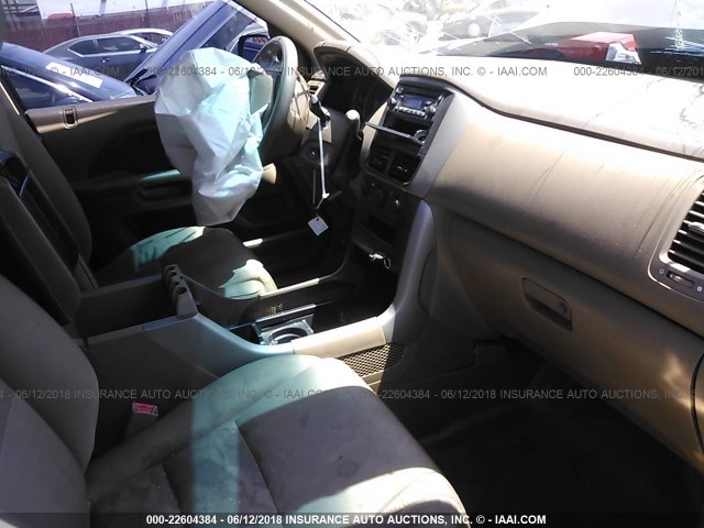 5FNYF28117B019730 - 2007 HONDA PILOT LX MAROON photo 5