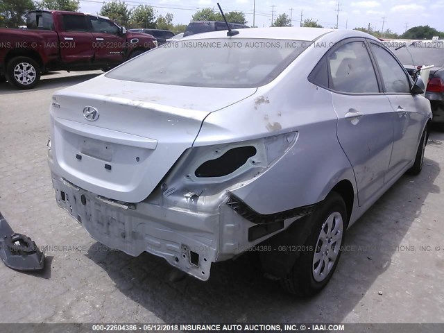 KMHCT4AE4EU748994 - 2014 HYUNDAI ACCENT GLS/GS SILVER photo 4