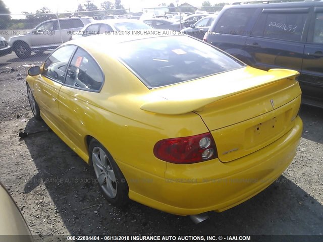 6G2VX12G54L257992 - 2004 PONTIAC GTO YELLOW photo 3