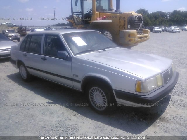 YV1JS8702NA091514 - 1992 VOLVO 940 GLE SILVER photo 1