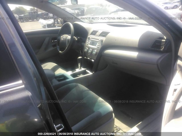 4T4BE46K08R034794 - 2008 TOYOTA CAMRY CE/LE/XLE/SE GRAY photo 5
