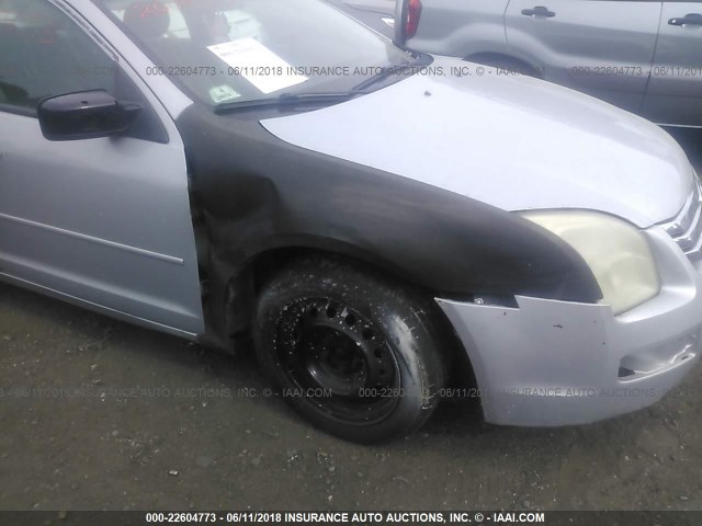 3FAFP06Z96R128358 - 2006 FORD FUSION S SILVER photo 6