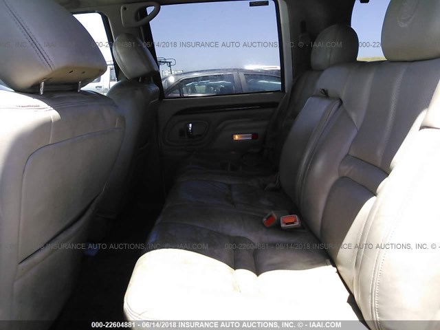 1GYEK13R4YR122989 - 2000 CADILLAC ESCALADE WHITE photo 8