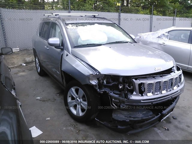 1C4NJDEB8GD799243 - 2016 JEEP COMPASS LATITUDE 银色 照片 1