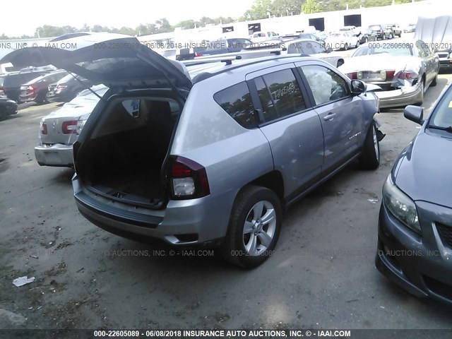 1C4NJDEB8GD799243 - 2016 JEEP COMPASS LATITUDE 银色 照片 4
