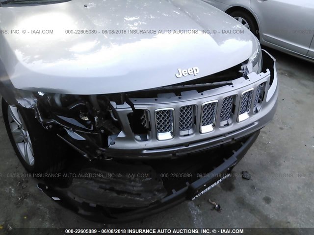 1C4NJDEB8GD799243 - 2016 JEEP COMPASS LATITUDE 银色 照片 6